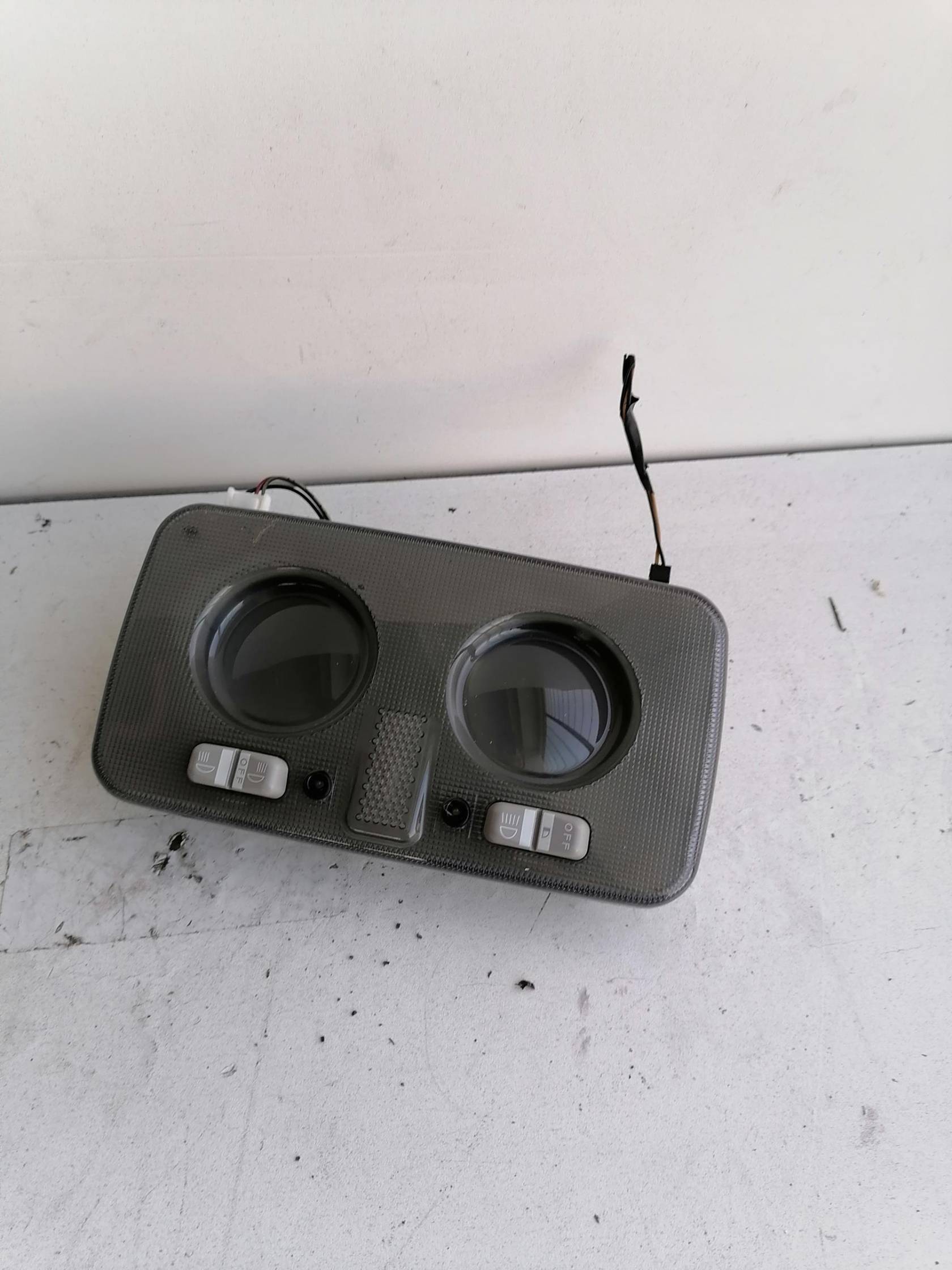 Luce cortesia ant. tetto